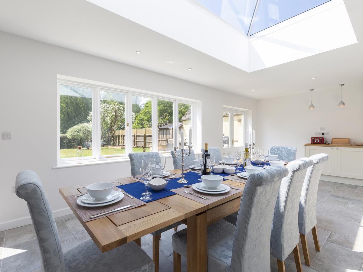 South Winds Villa Bourton-on-the-Water Exterior photo